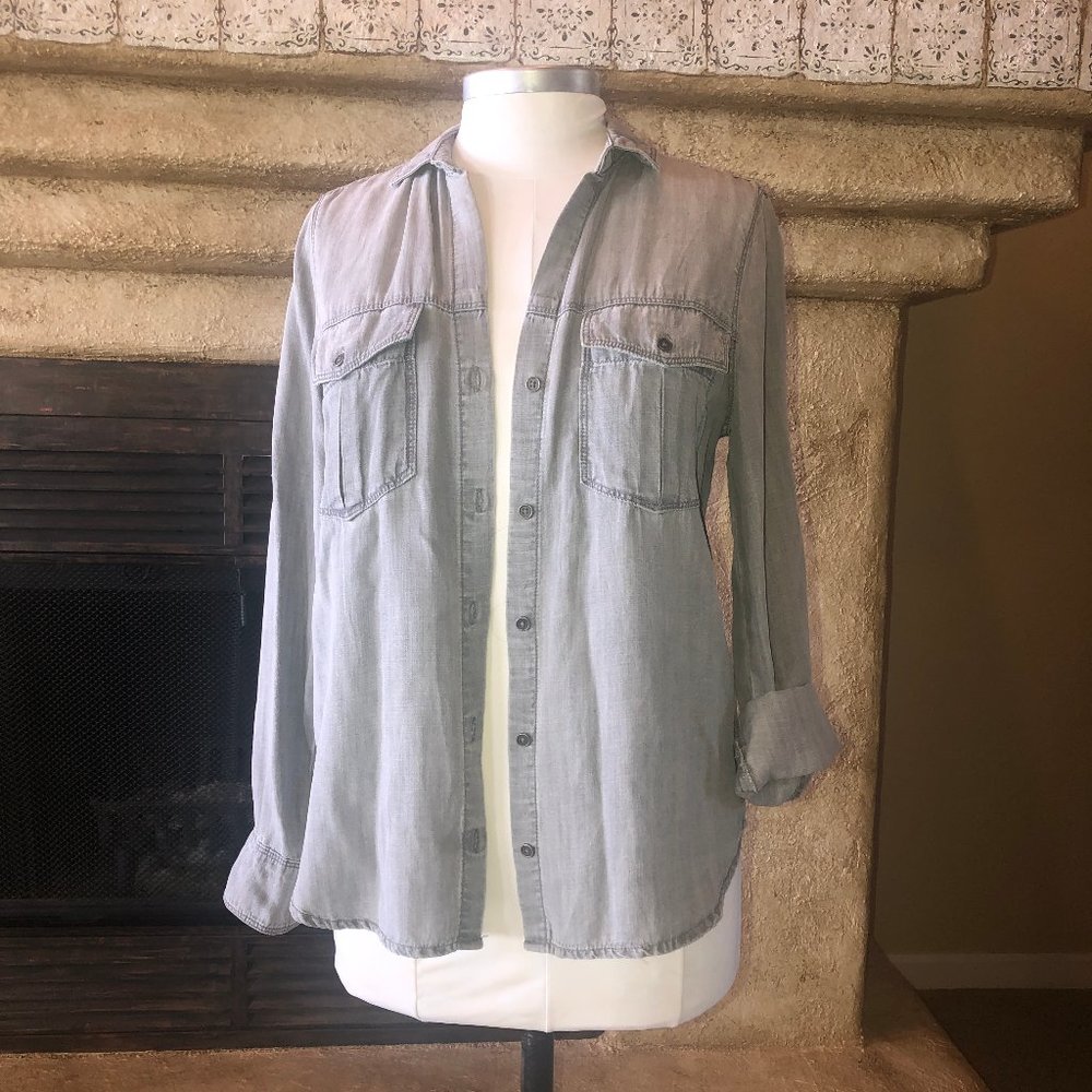 Chelsea & Violet Distressed Shirt